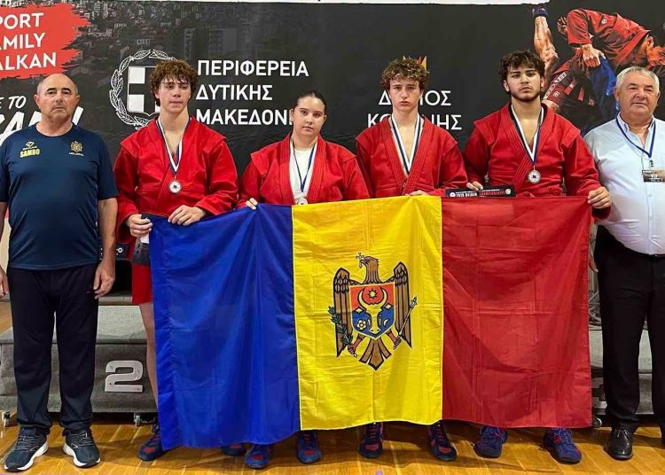 Cinci medalii pentru sportivii din Edineț la Campionatul Țărilor Balcanice de Sambo din Grecia