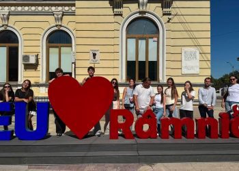 Edineț și Râmnicu Sărat discută despre proiecte comune pentru tineri