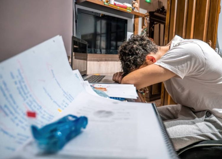 Un tânăr din Bălți și-ar fi pus capăt zilelor după ce a fost concediat. Astăzi este Ziua mondială de prevenire a suicidului